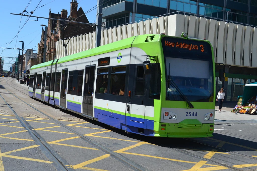 How To Use London Trams Getting Around London Guide Debut How To Use London Trams Getting Around London Guide Debut