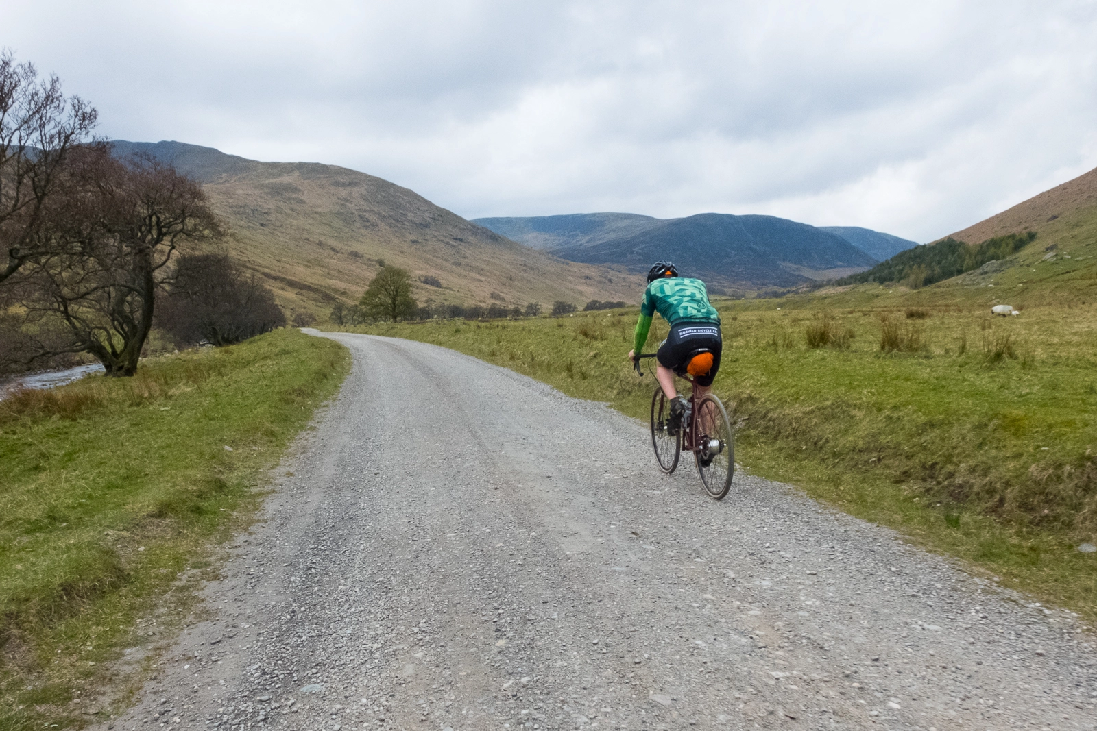 Glen Almond gravel road 2 01c4597